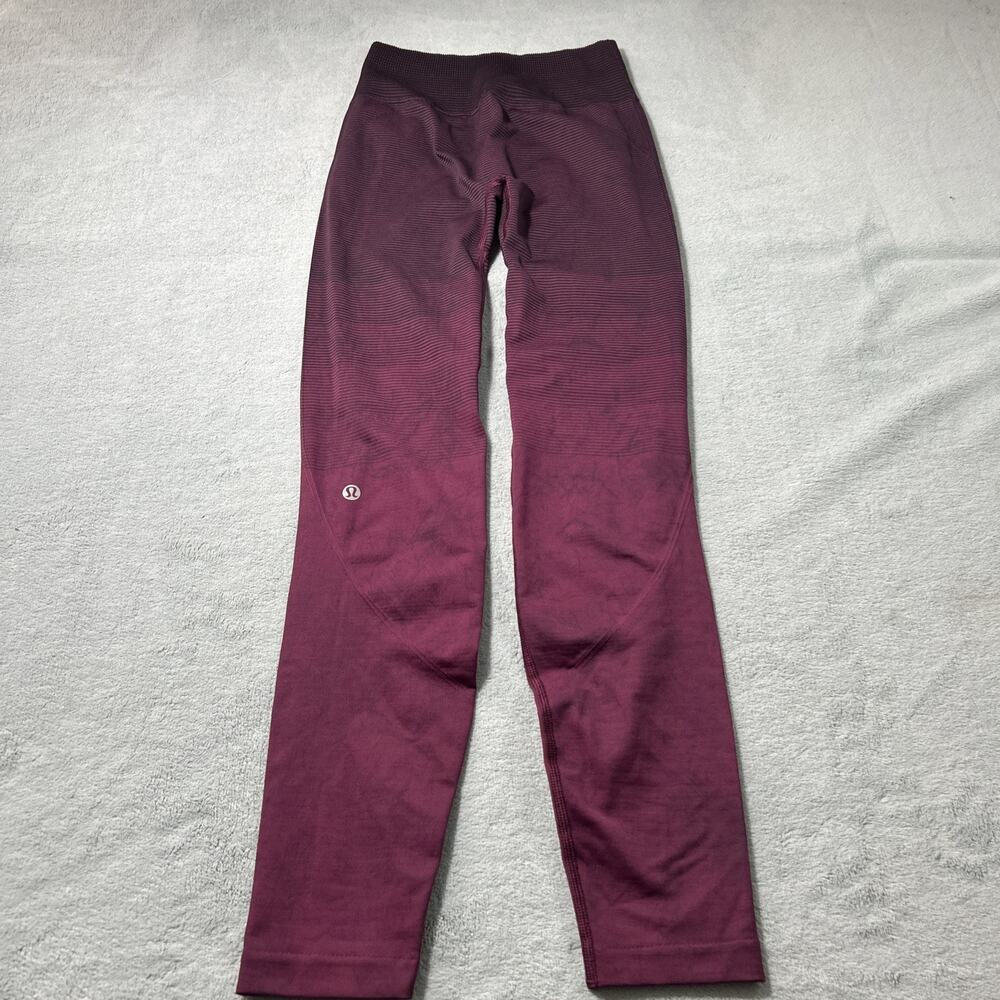 Lululemon Ebb to Train Tight Leggings Sz 4 Purple Tye Dye Seamless Compression